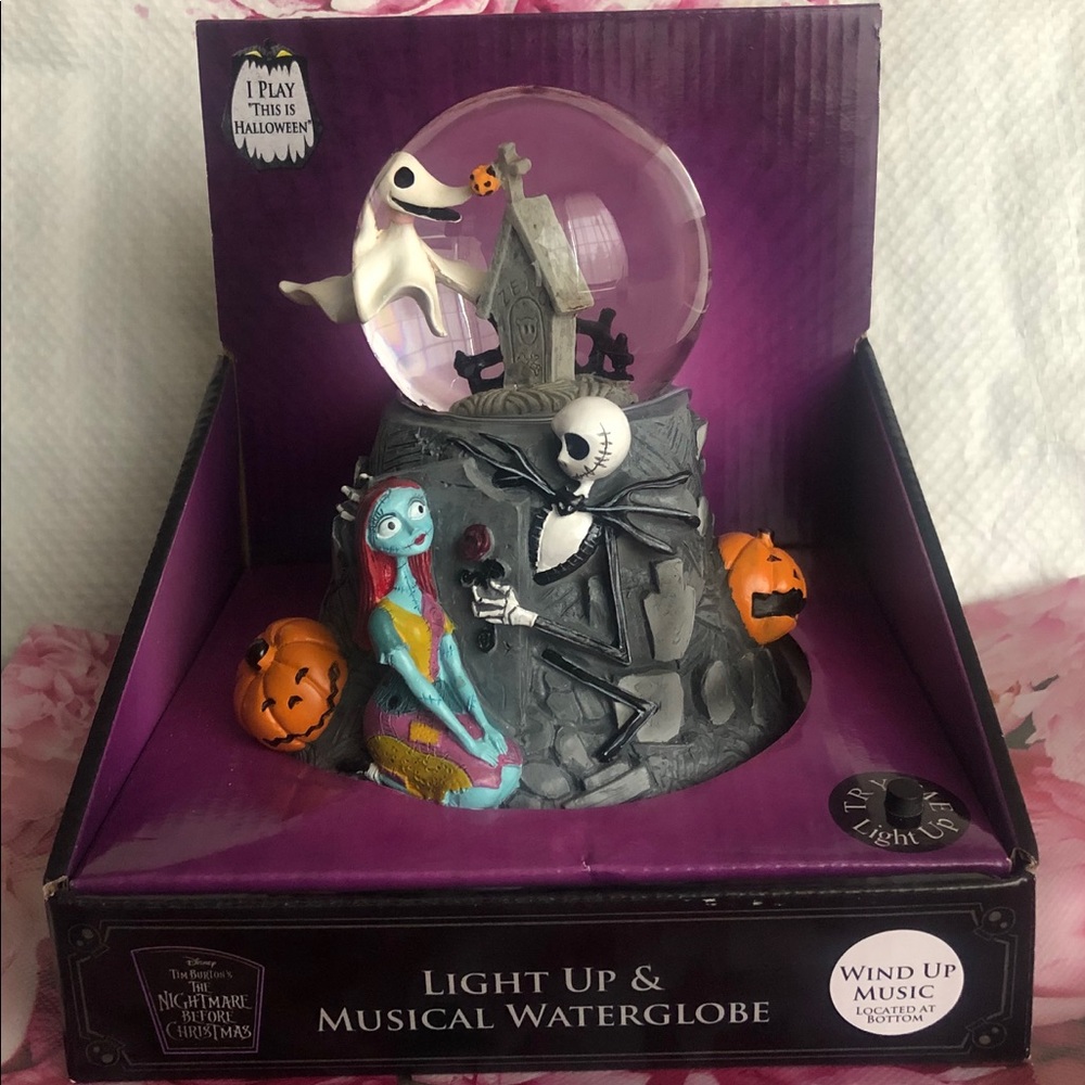 The Nightmare Before Christmas Globe